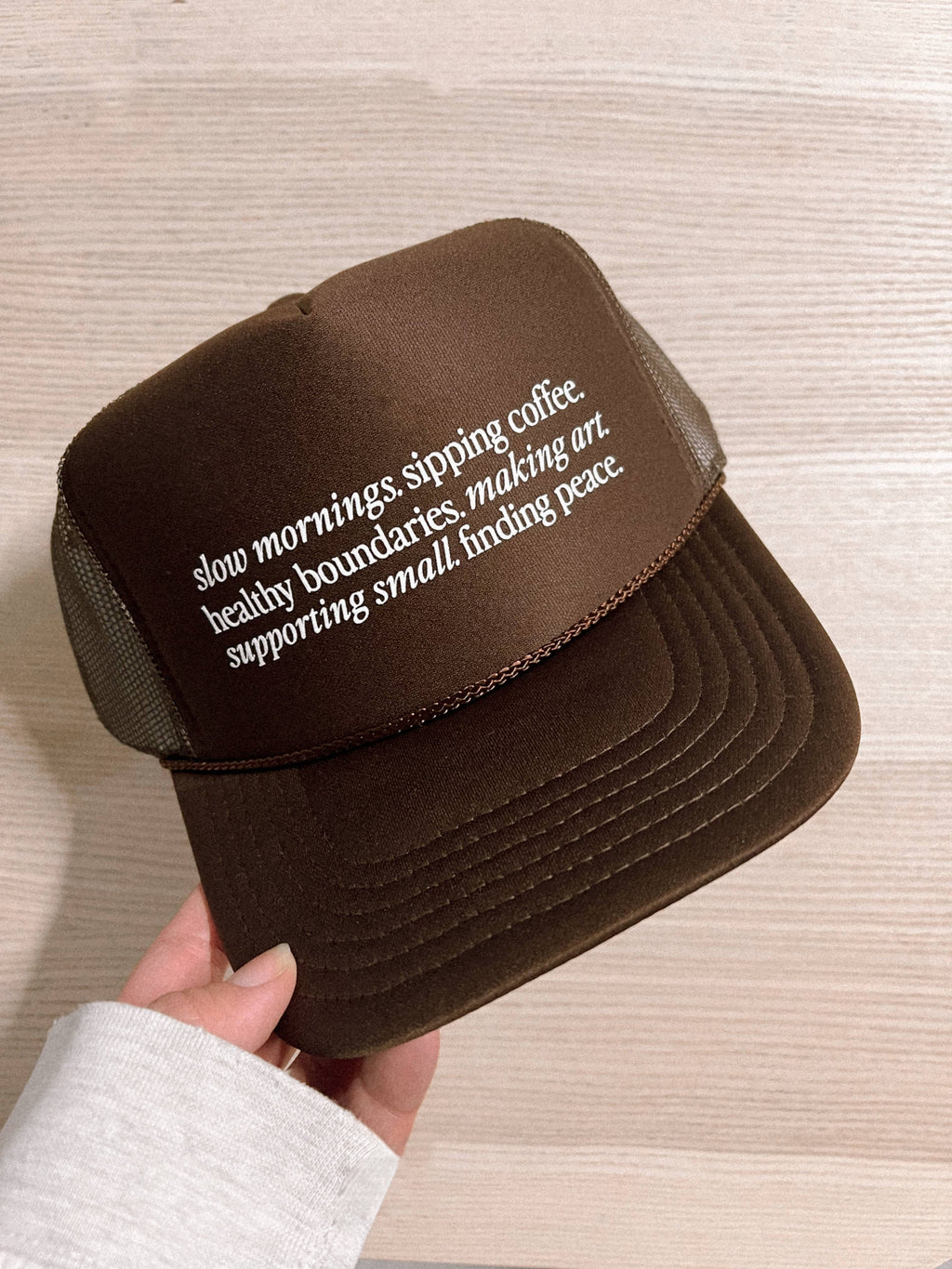 SLOW LIFE | TRUCKER HAT | BROWN