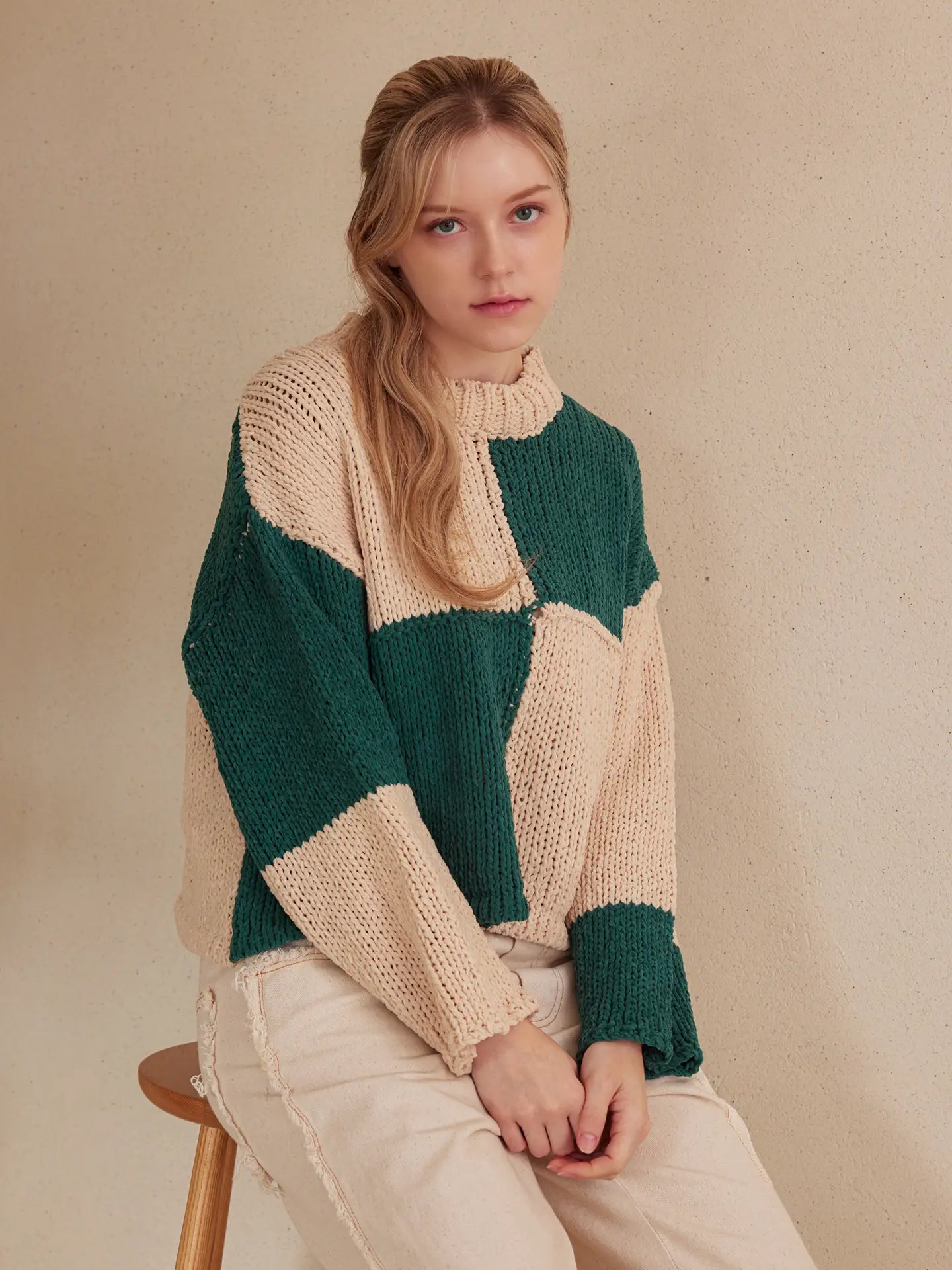 Color block loose sweater