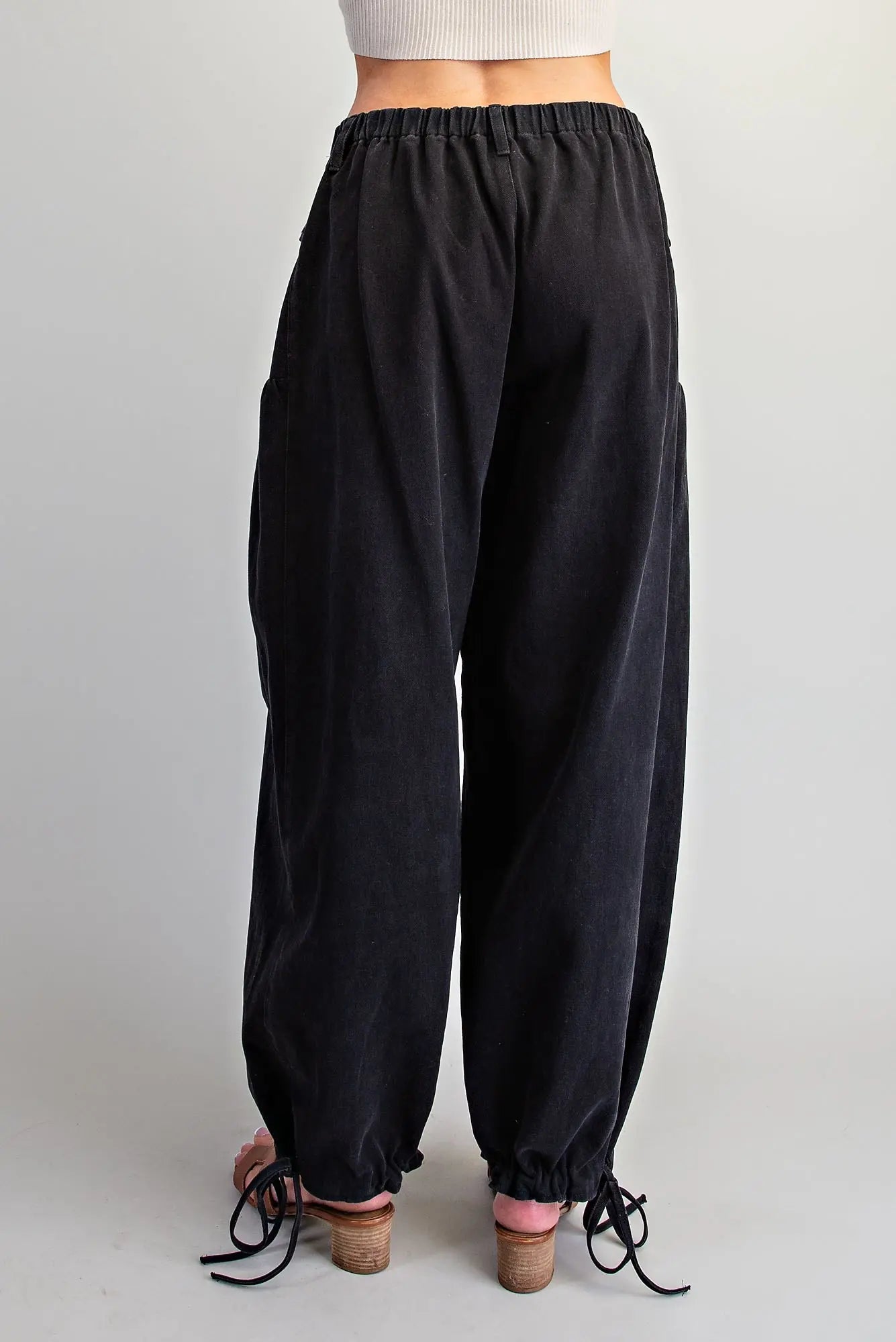 Black tie bottom pants