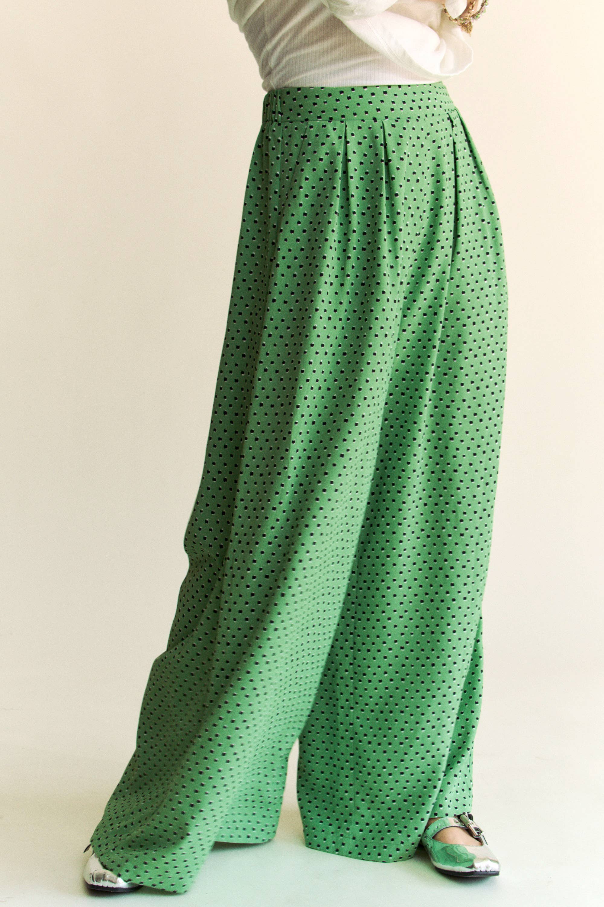PLEATED BACK ELASTIC WAIST BAND WIDE LONG PANTS