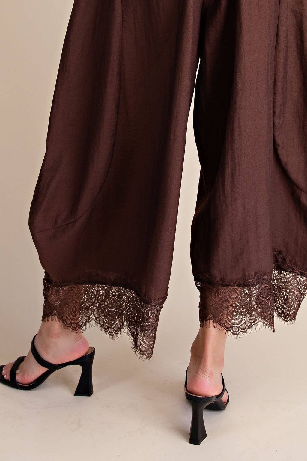 Cropped Lace Trim Balloon Pants