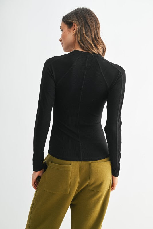 Micro ribbed henley