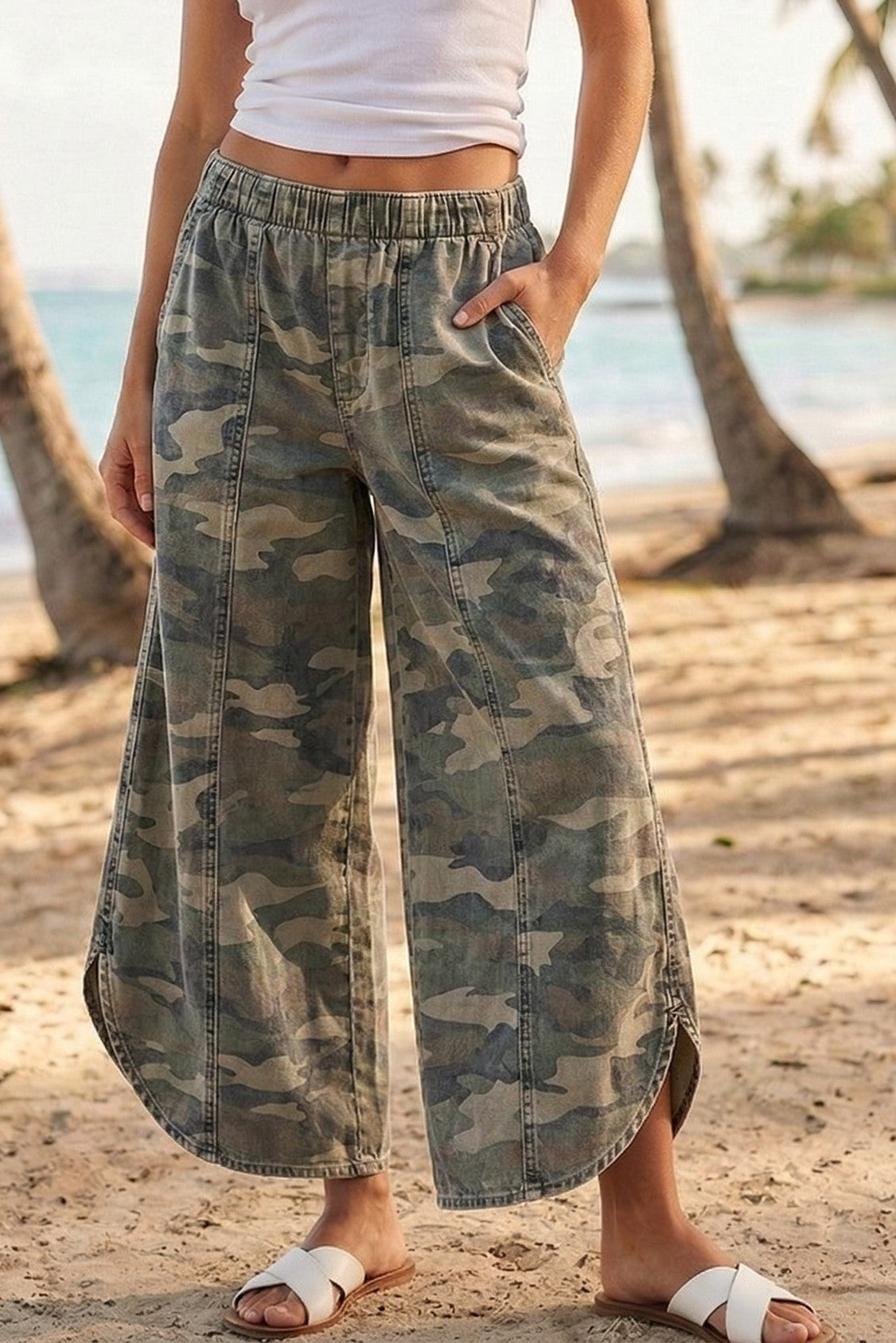 Camo Crop pants