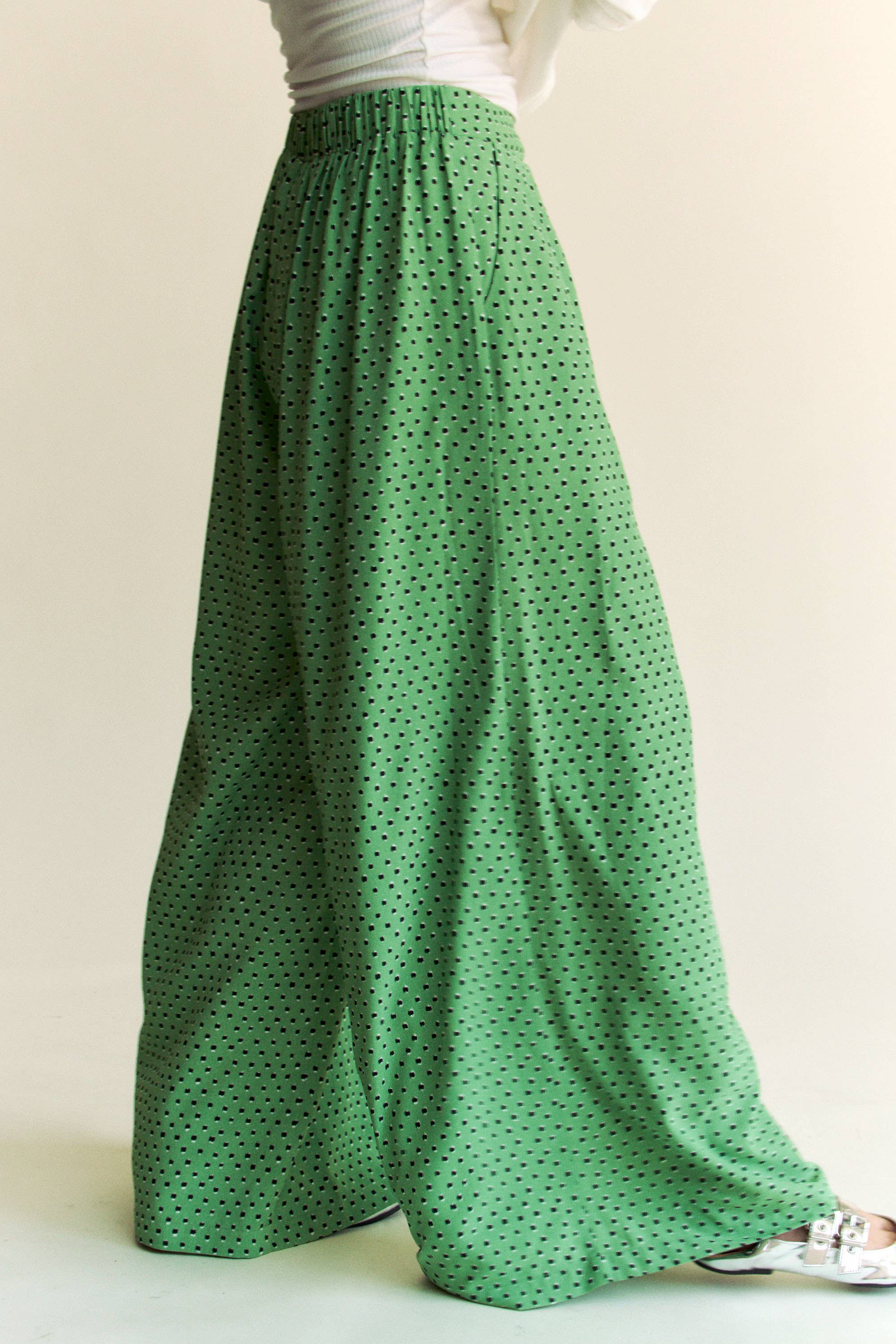 PLEATED BACK ELASTIC WAIST BAND WIDE LONG PANTS