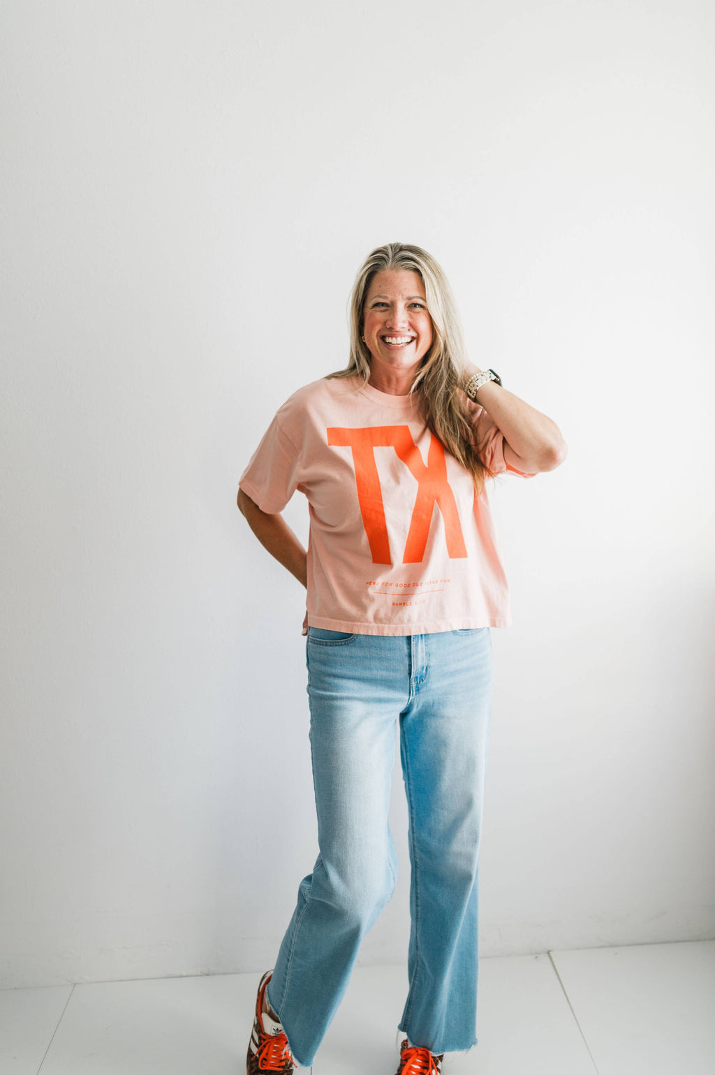Tx | peachy comfort colors boxy cropped tee