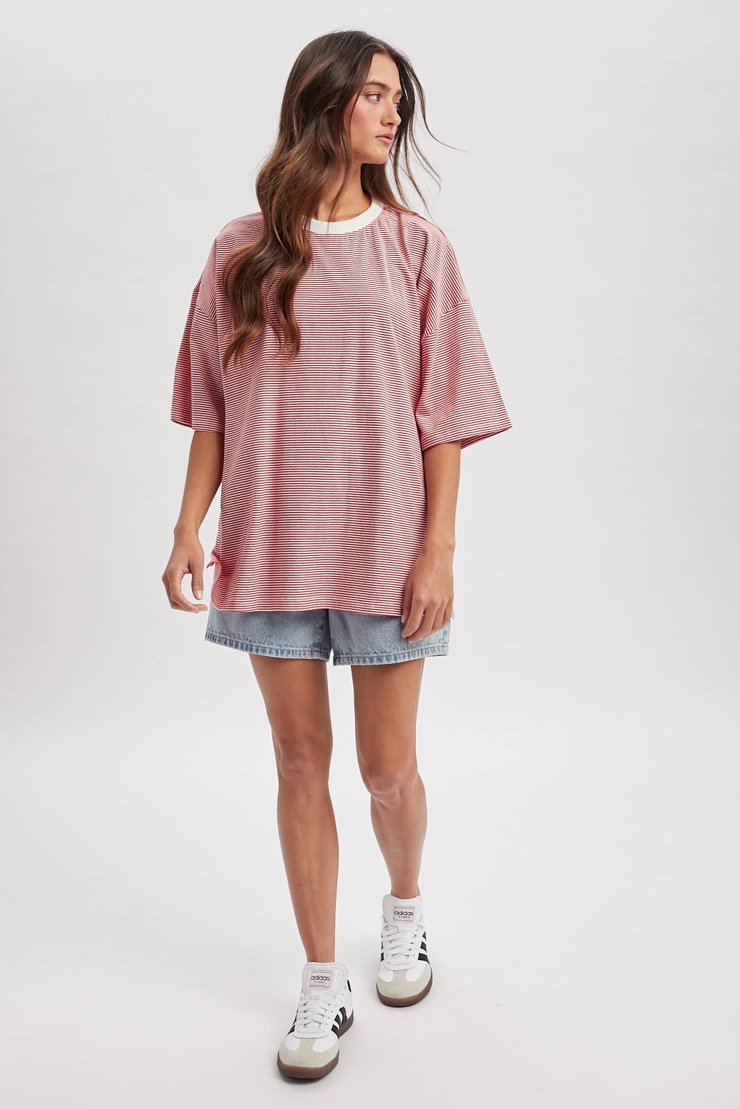 OVERSIZED RED & WHITE TOP