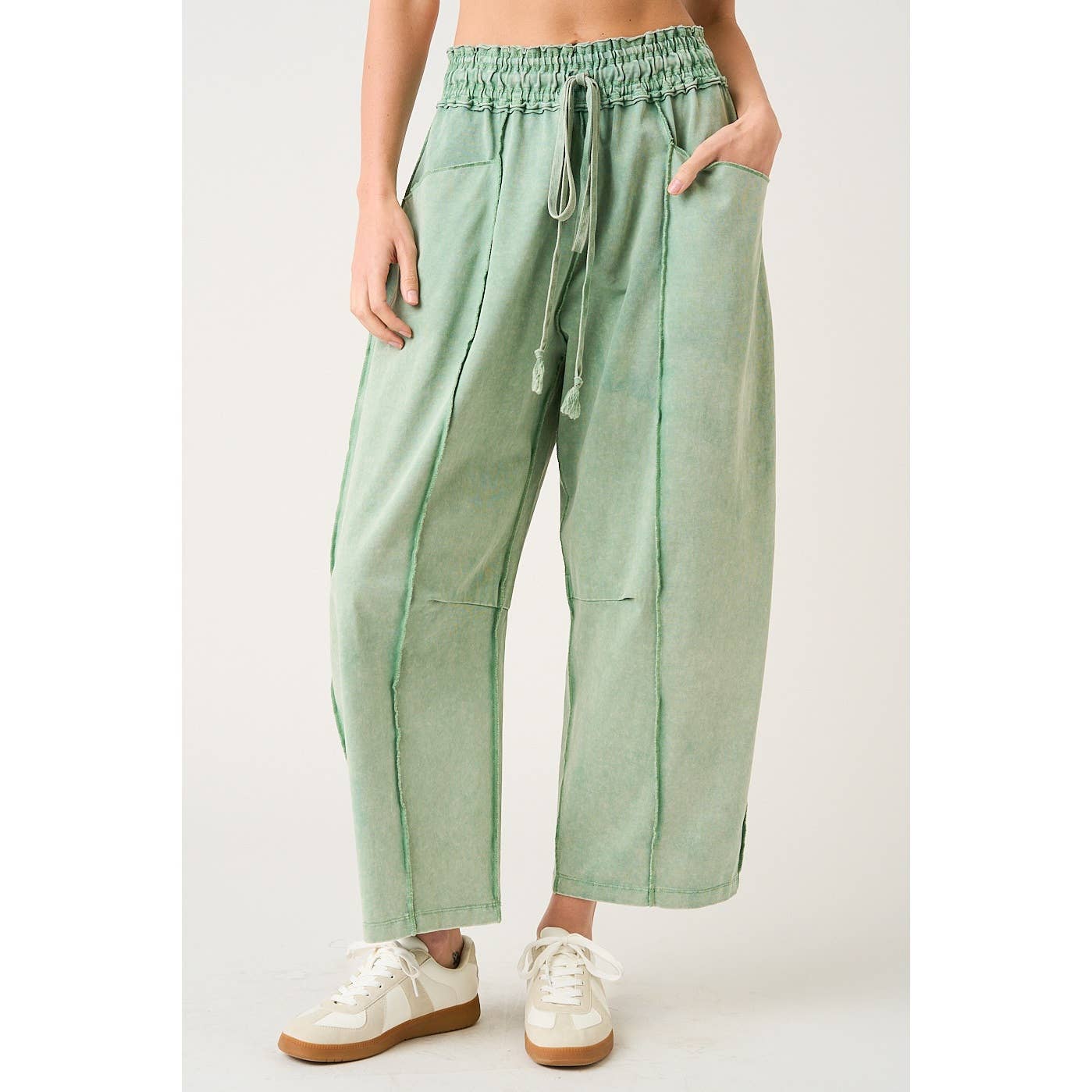MINERAL WASH SEAM DETAIL PULL ON BARREL PANTS