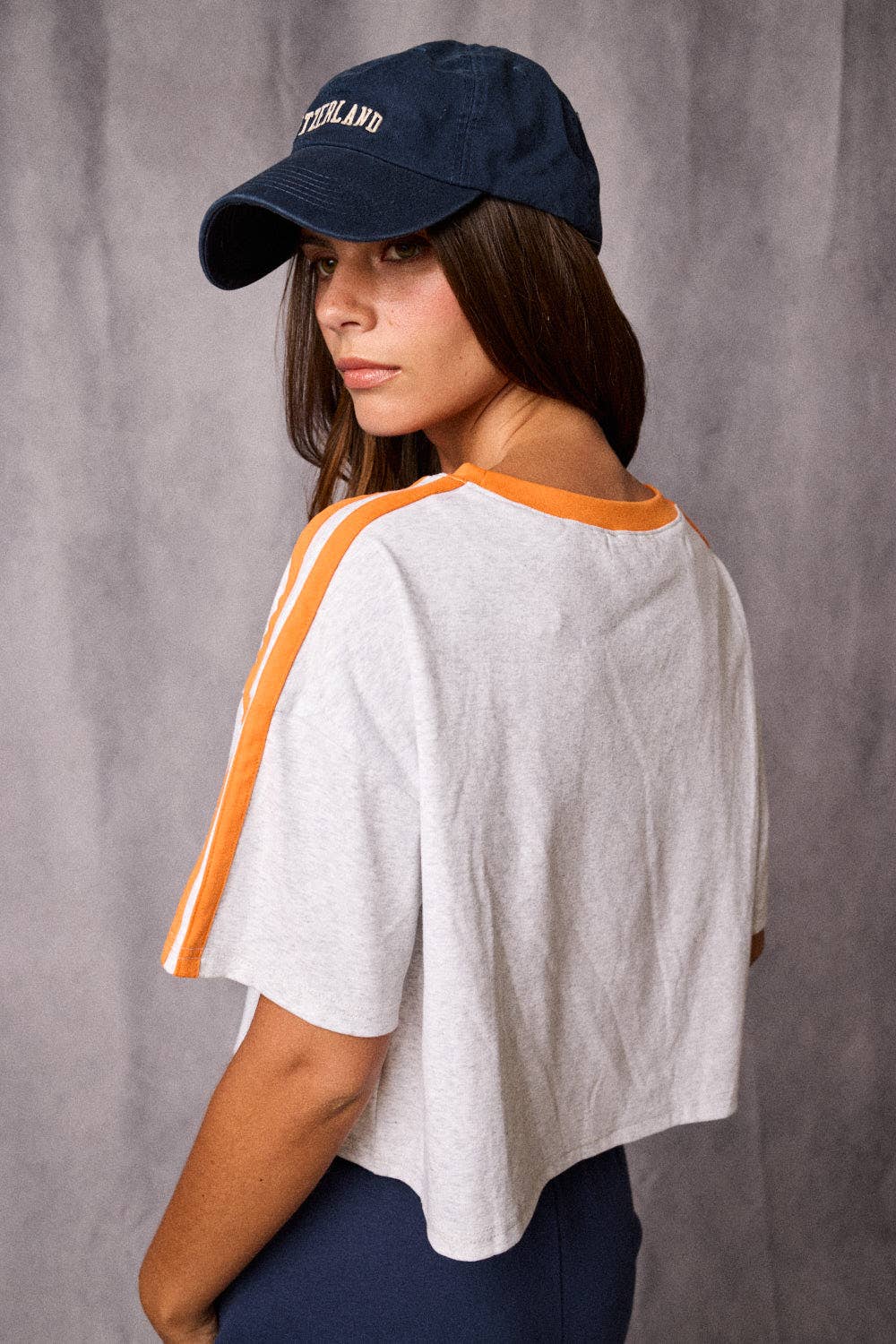 Contrast Trim Cropped Tee