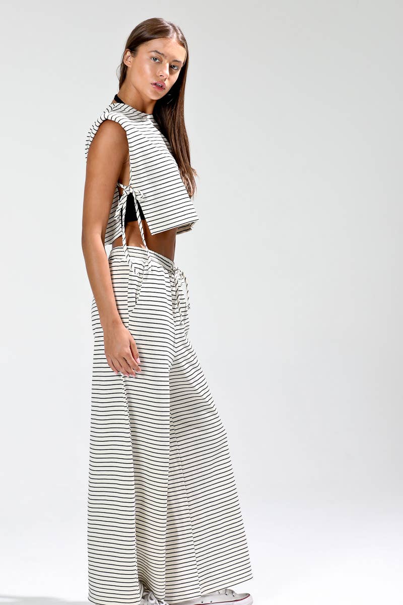 Cropped striped top