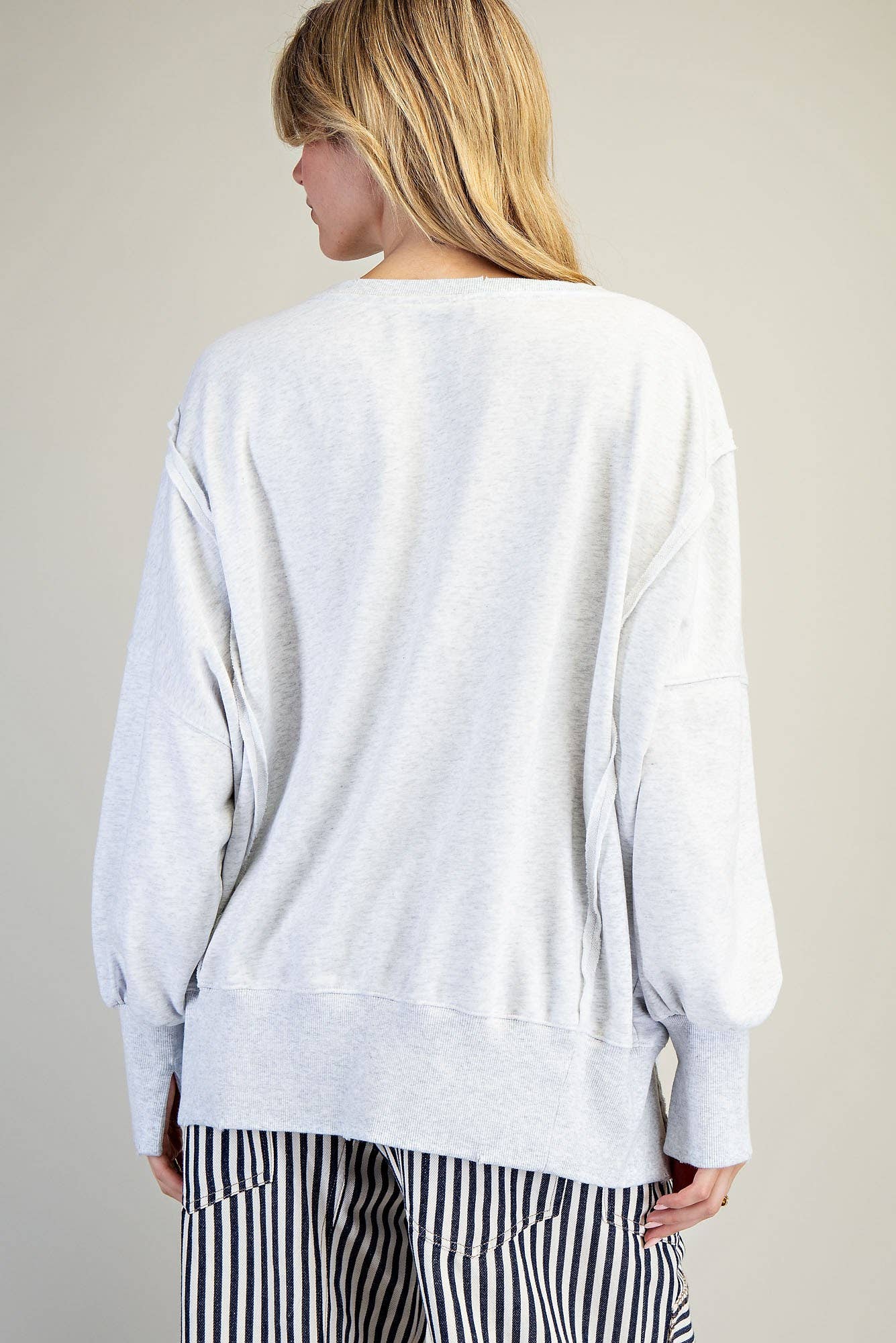 STONE WASHED SARDINES GRAPHIC SWEATSHIRT