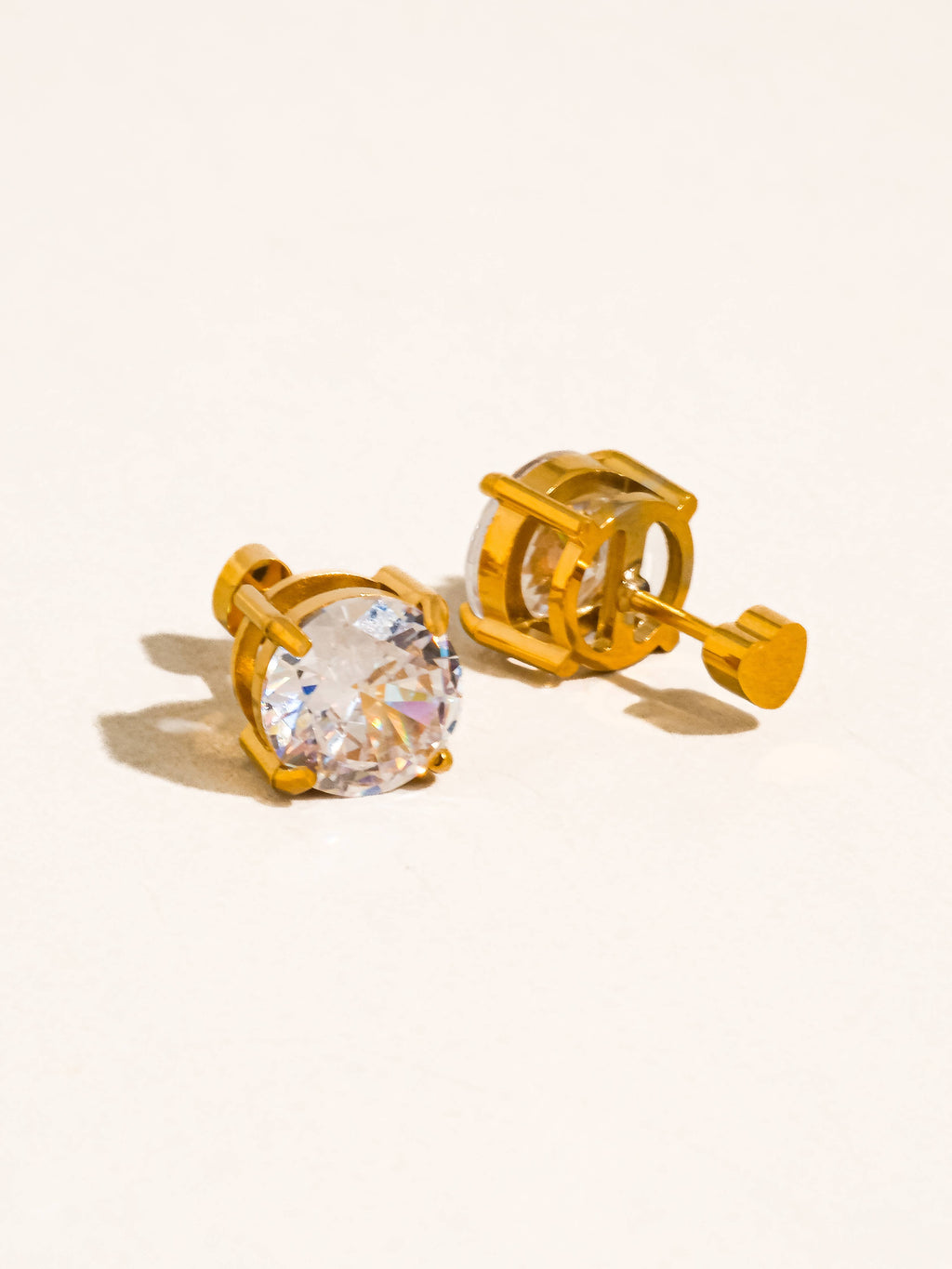 Avenn 18K Gold Non-Tarnish Round CZ Flat Back Earrings