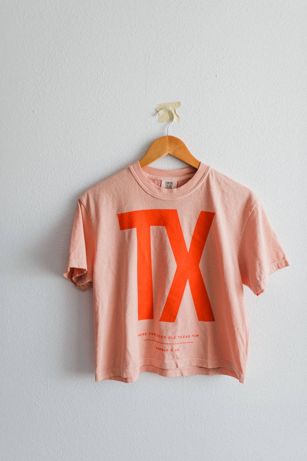 Tx | peachy comfort colors boxy cropped tee