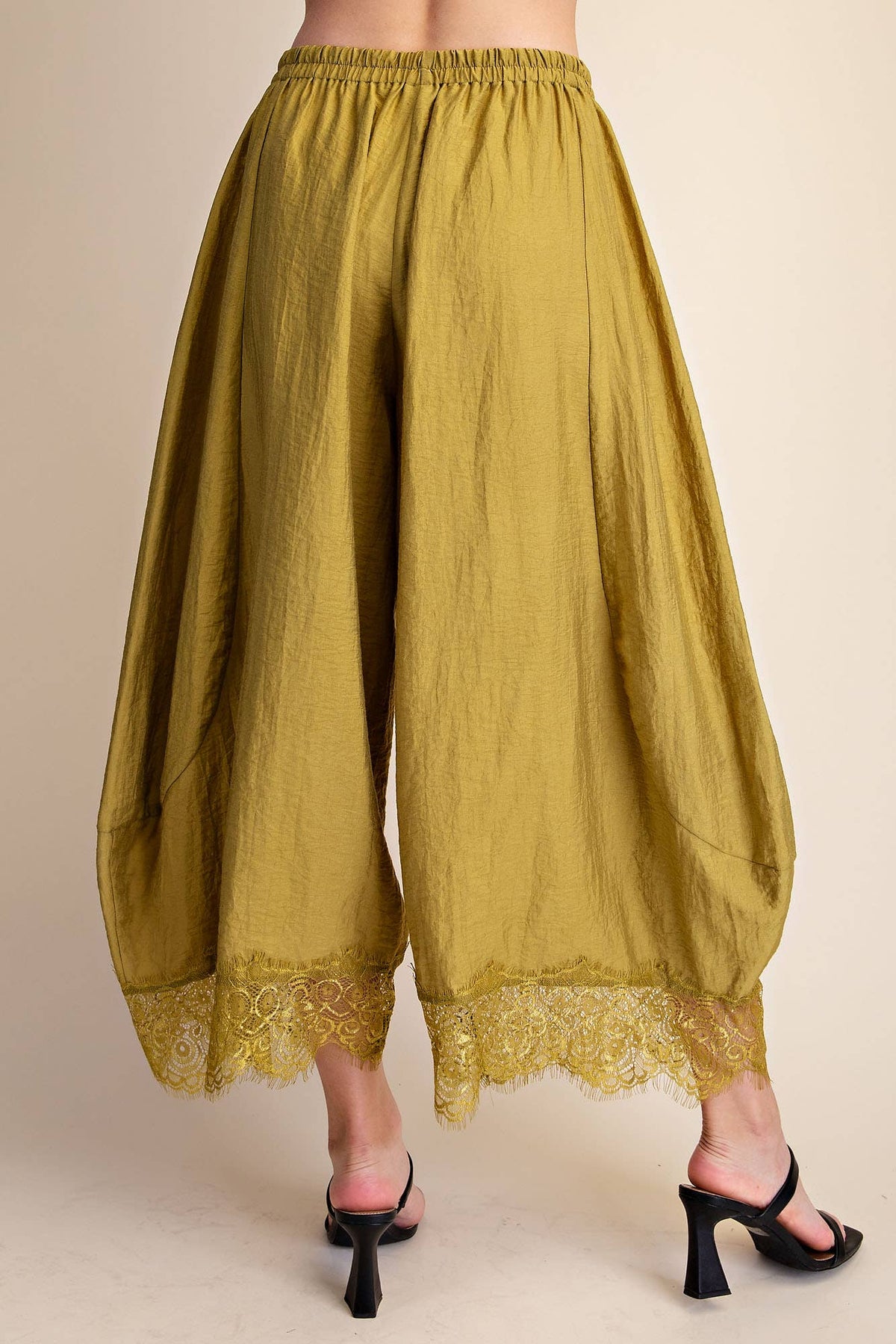 Cropped Lace Trim Balloon Pants