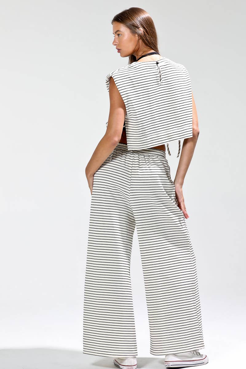 Cropped striped top