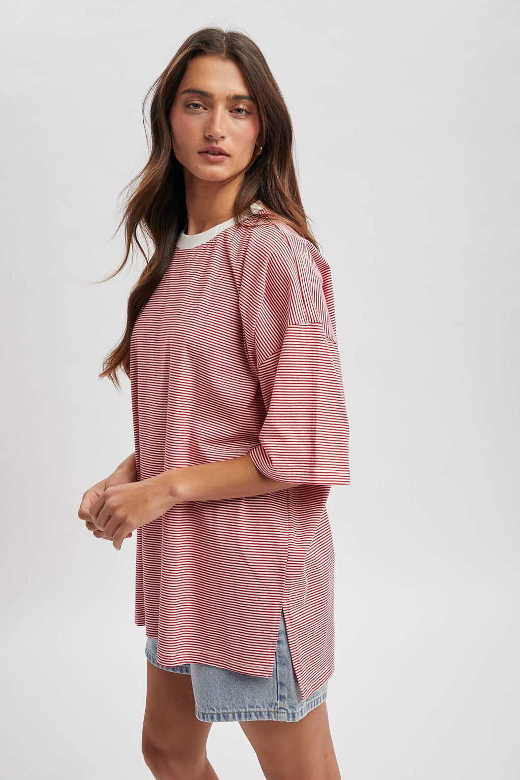 OVERSIZED RED & WHITE TOP