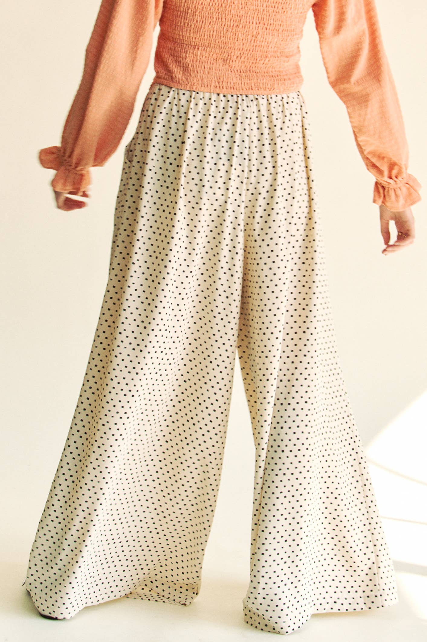 PLEATED BACK ELASTIC WAIST BAND WIDE LONG PANTS