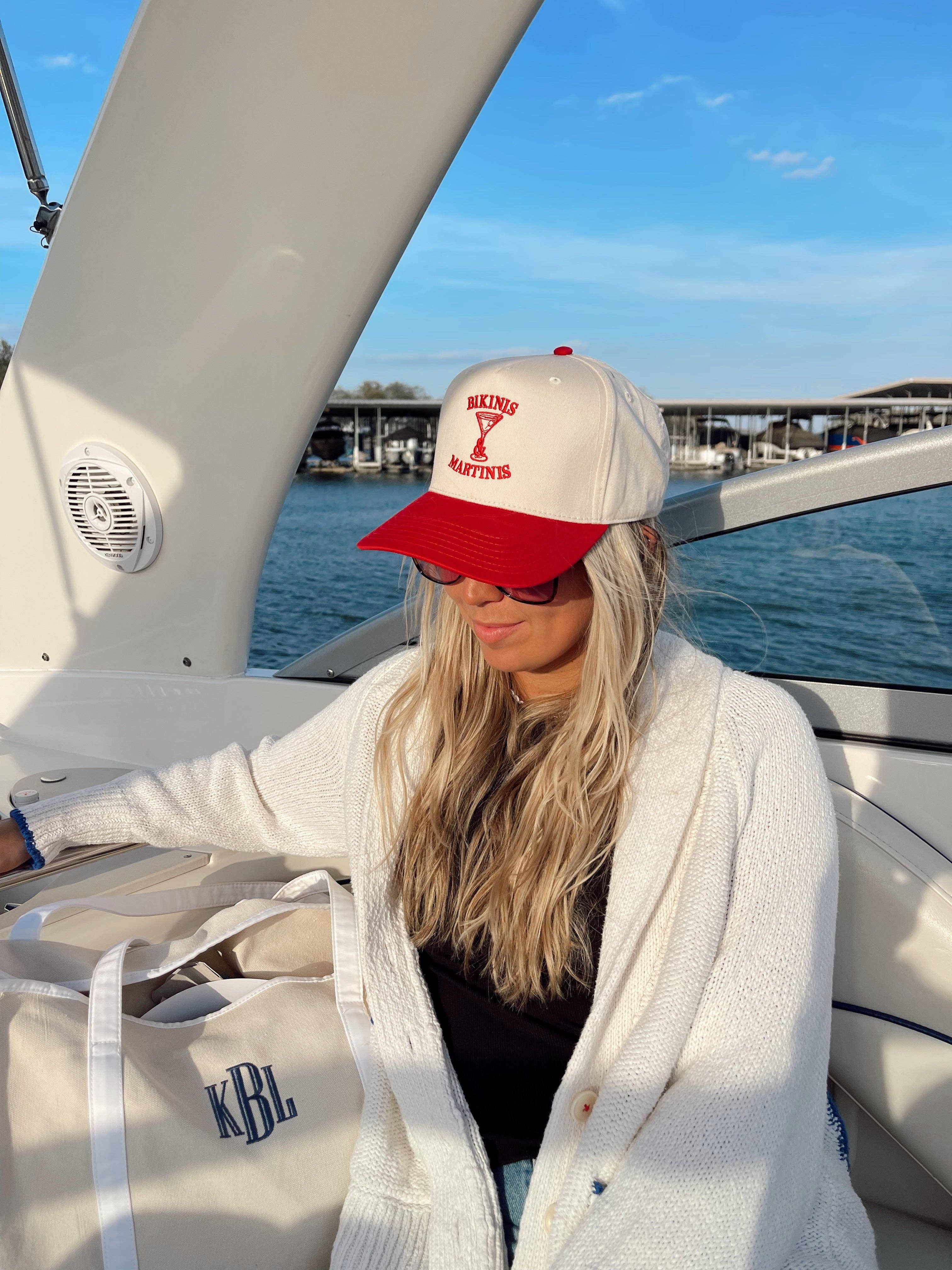 Bikinis & Martinis dad hat