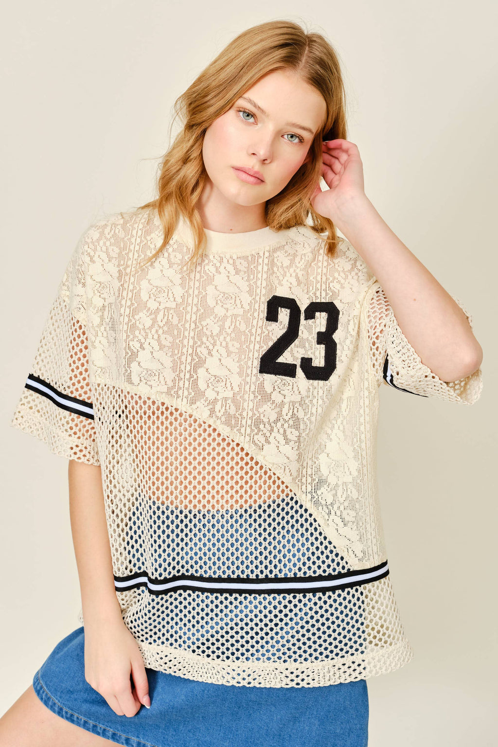 OVERSIZED LACE AND CROCHET KNIT TOP