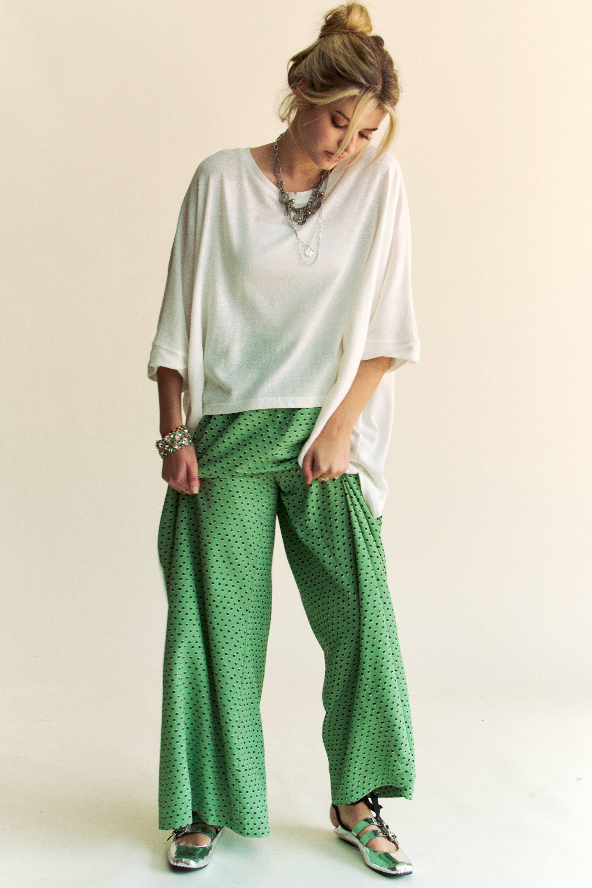 PLEATED BACK ELASTIC WAIST BAND WIDE LONG PANTS