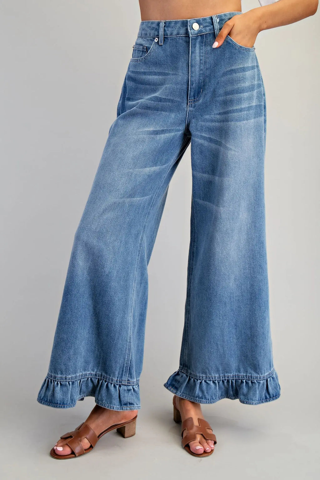 Ruffle hem jeans