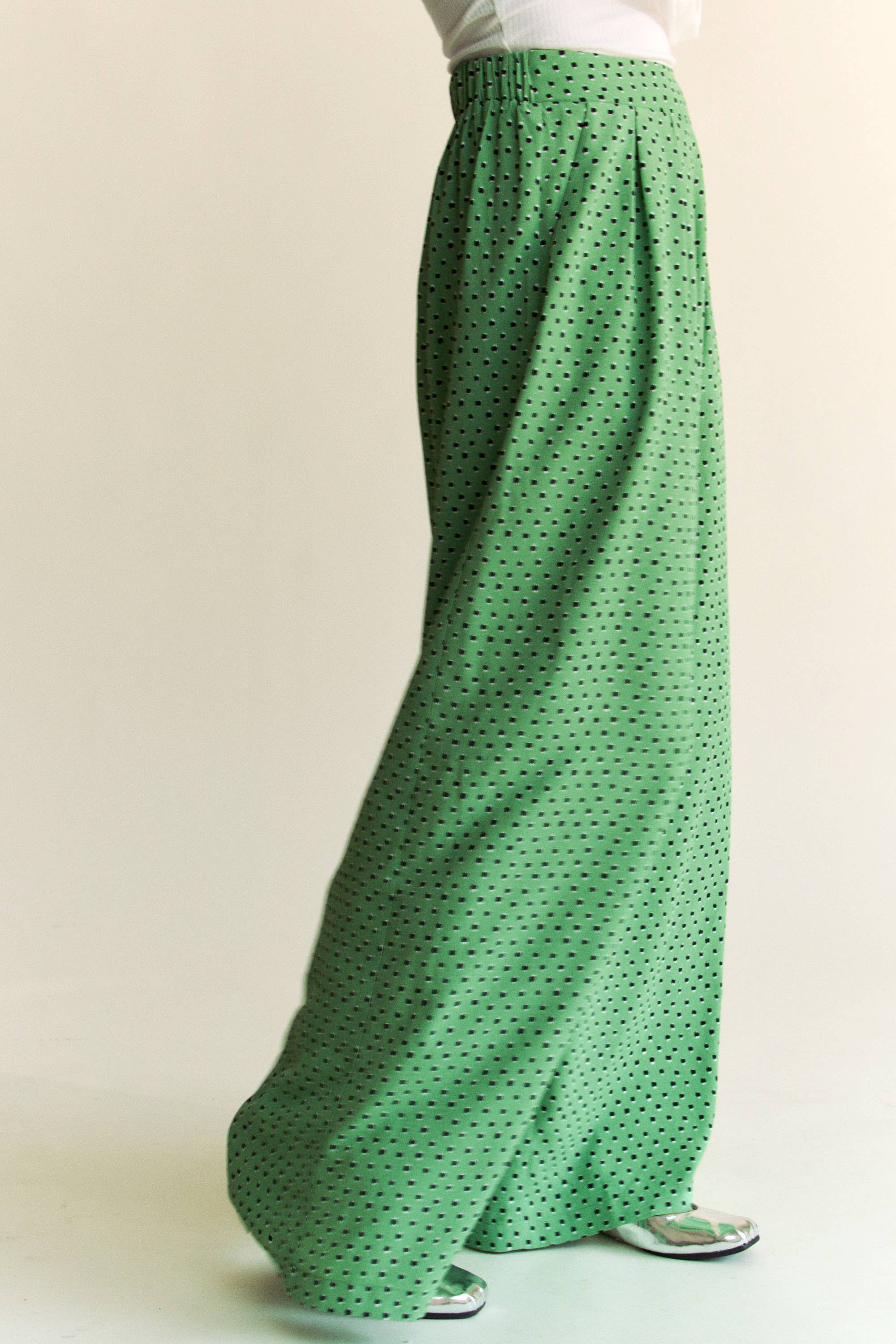 PLEATED BACK ELASTIC WAIST BAND WIDE LONG PANTS