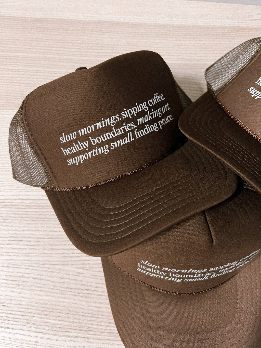 SLOW LIFE | TRUCKER HAT | BROWN