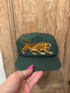 Tiger hat