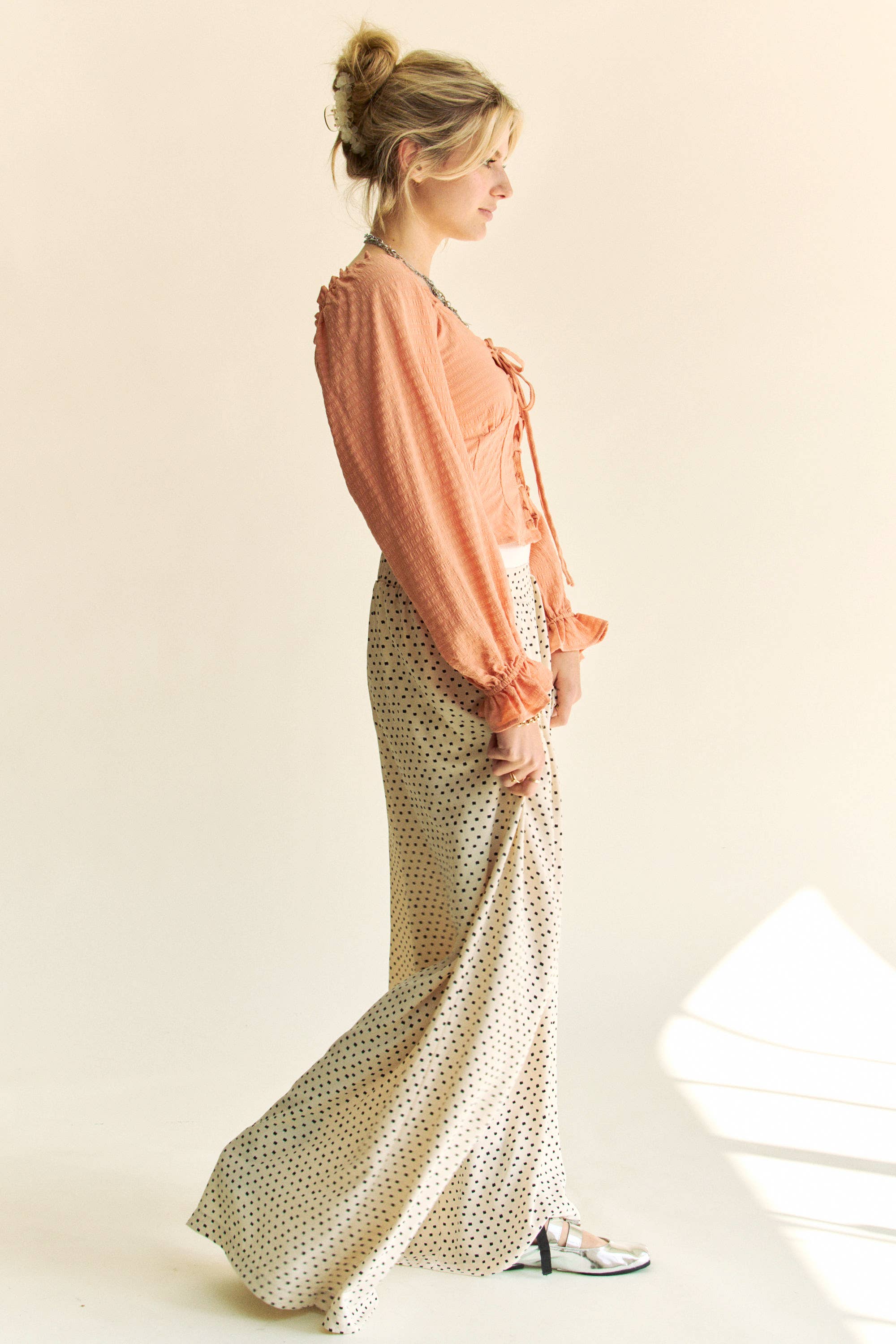 PLEATED BACK ELASTIC WAIST BAND WIDE LONG PANTS