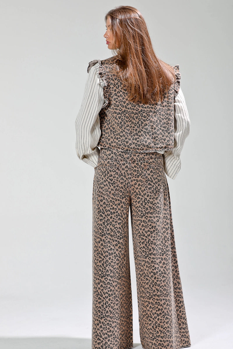 Wide leg leopard pants