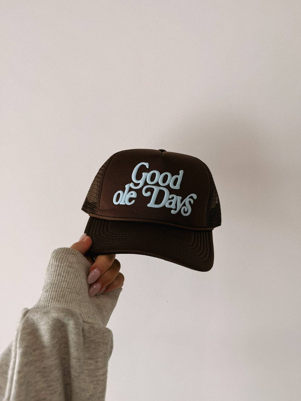 Good ole days trucker hat - brown / blue