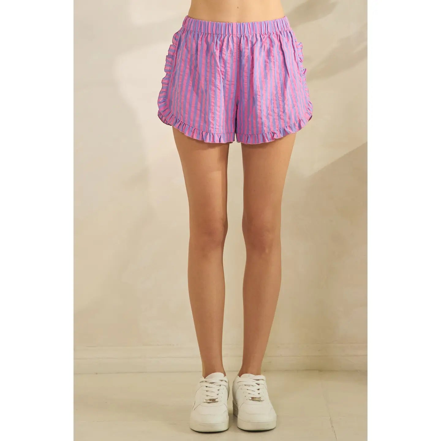Stripped ruffle short