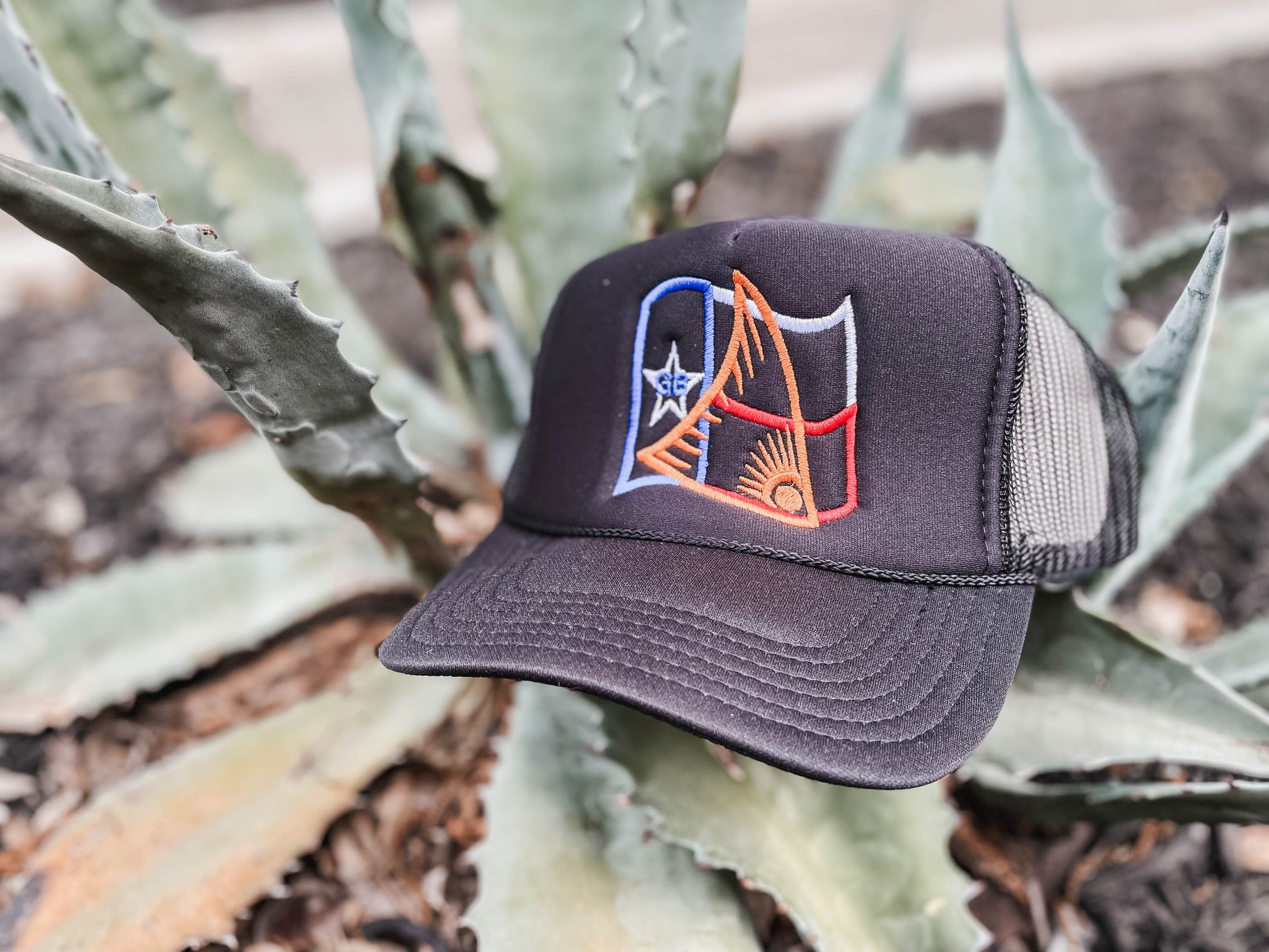 Gacho Bad TX Fin hat
